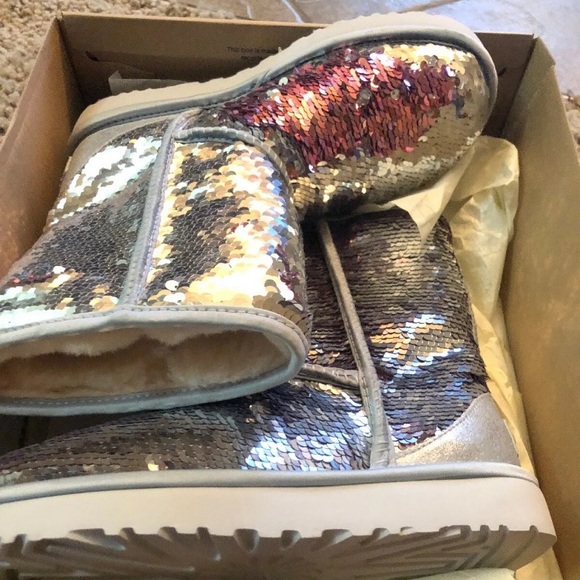 Silver Sparkly Uggs - Picture 4 of 5